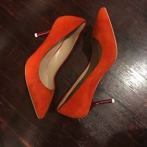 GORGEOUS Orange Suede MA&LO Heels - 6